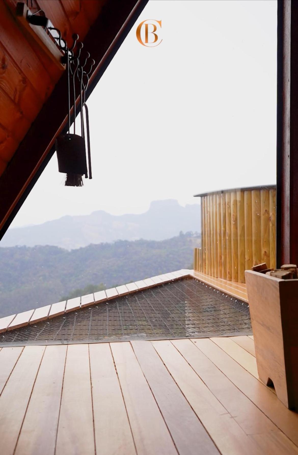 Chale Boutique Spa- Sauna Seca, Jacuzzi , Rede Suspensa Chalé